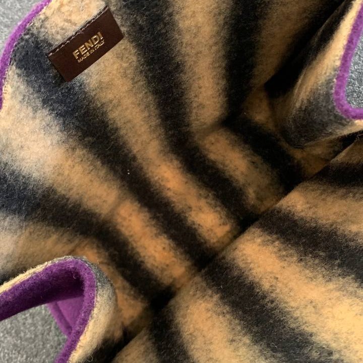 Shopper Fendi in lana thumb
