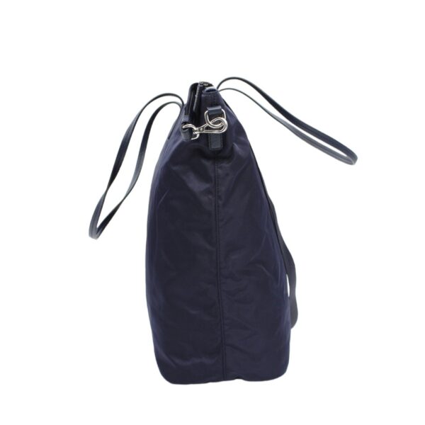 Borsa Prada in tela vela con tracolla