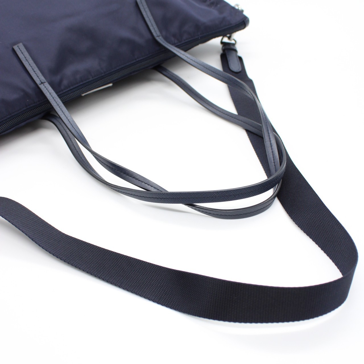 Borsa Prada in tela vela con tracolla thumb