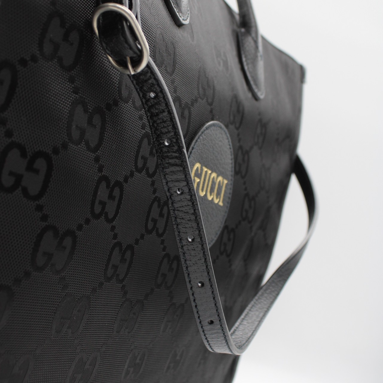 Gucci borsa Off the Grid thumb