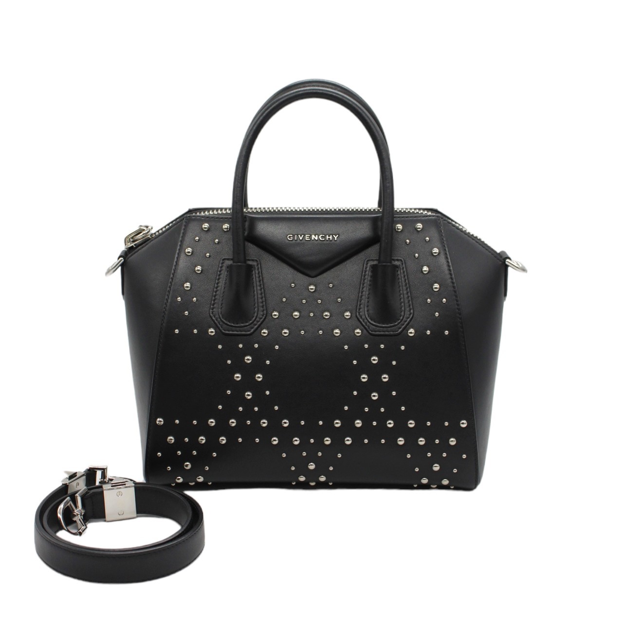 Borsa Givenghy Antigona in pelle liscia nera con borchie thumb
