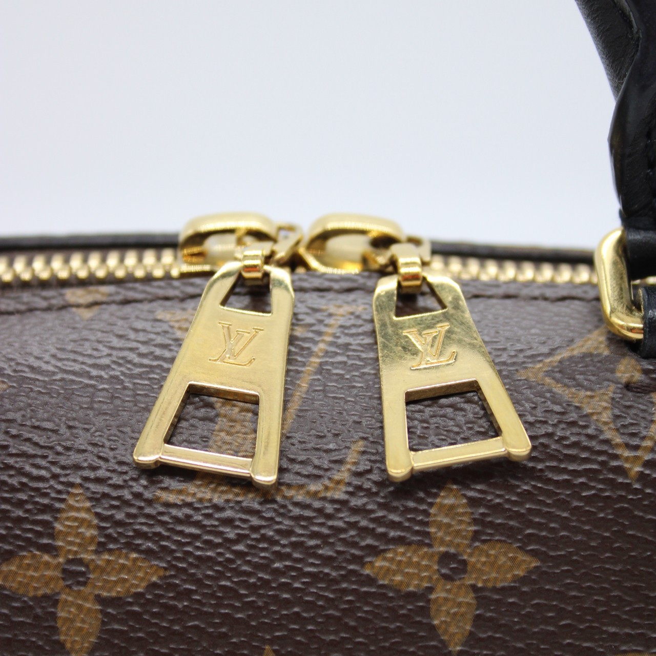 Borsa Louis Vuitton Petite Malle Souple thumb