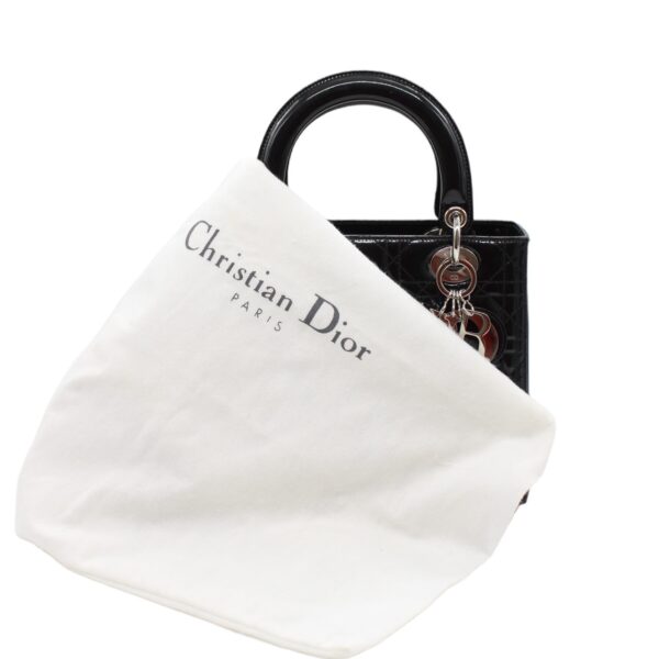Borsa Media Lady Dior in pelle verniciata nera