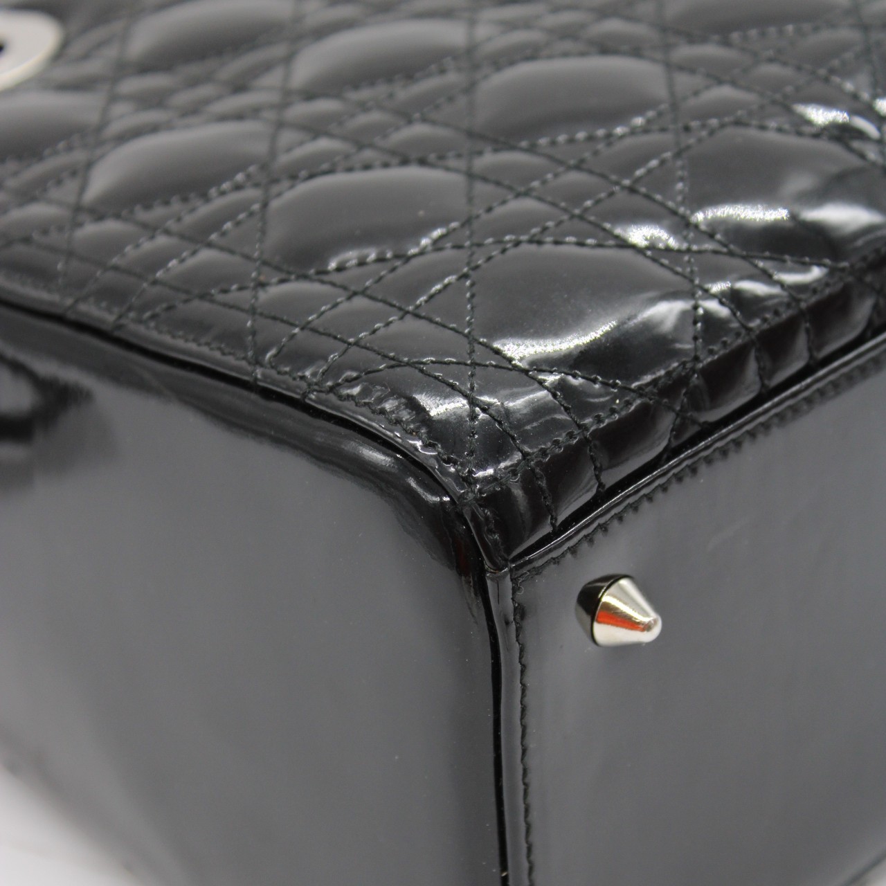 Borsa Media Lady Dior in pelle verniciata nera thumb