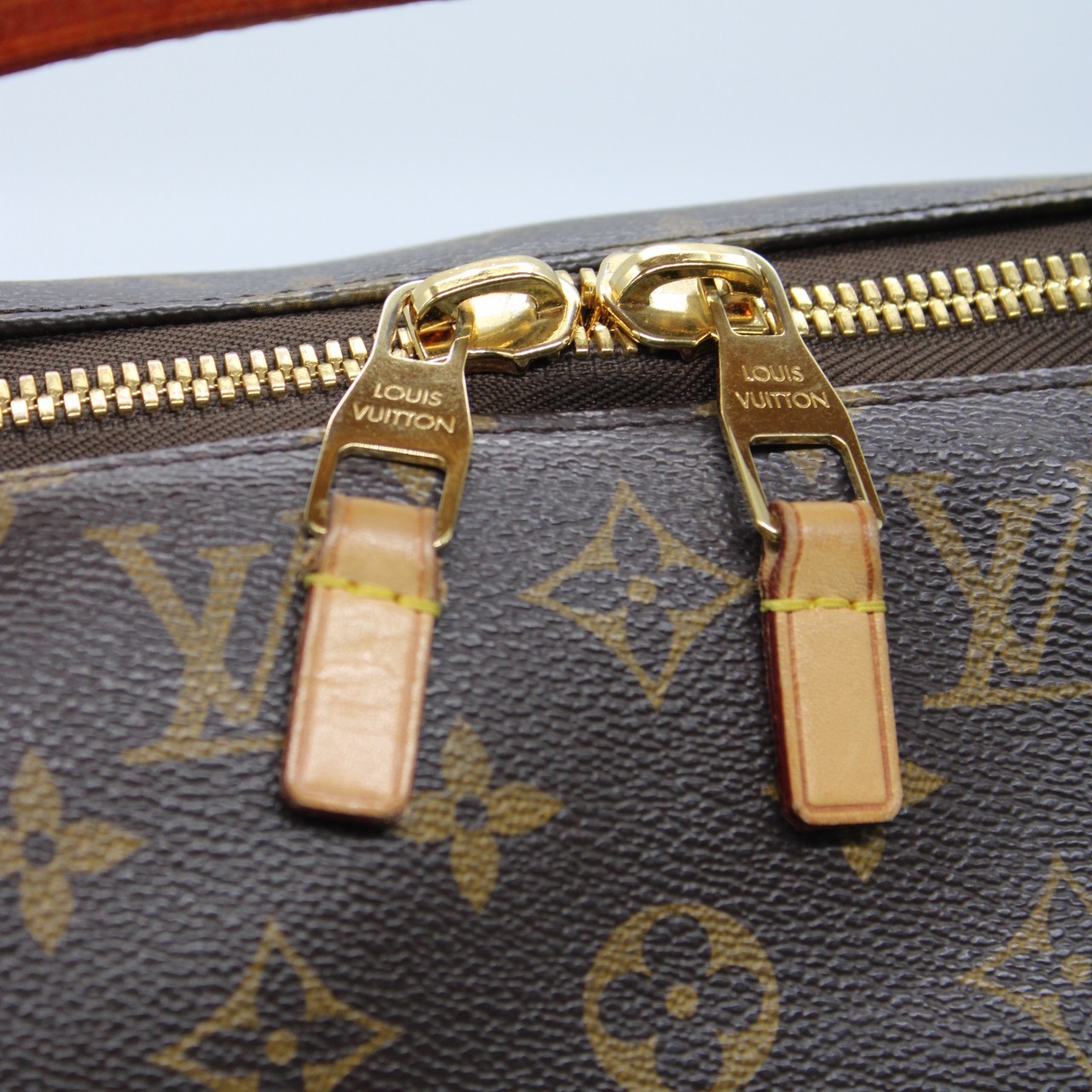 Borsa Louis Vuitton Sully MM thumb