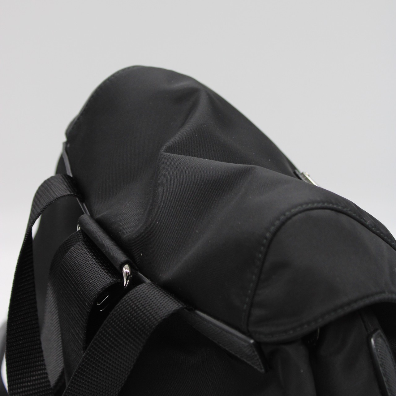 Zaino Prada in Re-Nylon thumb
