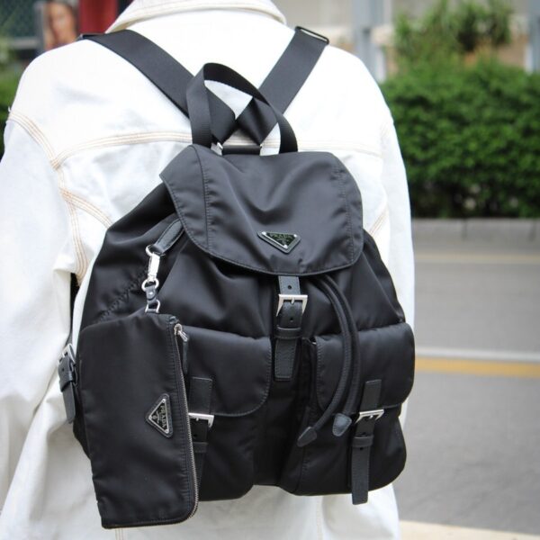 Zaino Prada in Re-Nylon