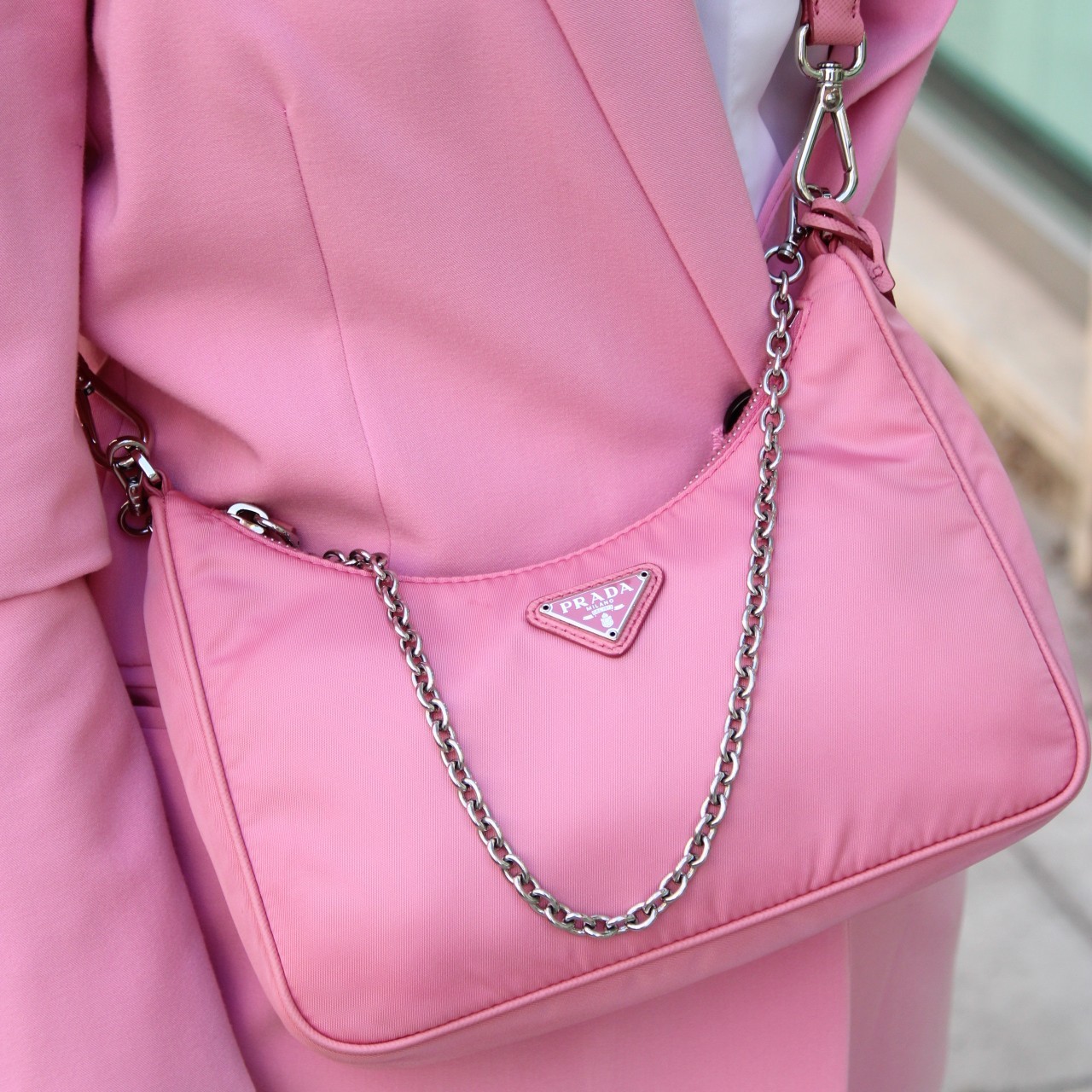 Borsa Prada Re-Edition 2005 in Re-Nylon thumb