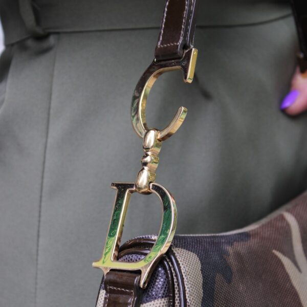 Borsa Dior double Saddle verde mimetico