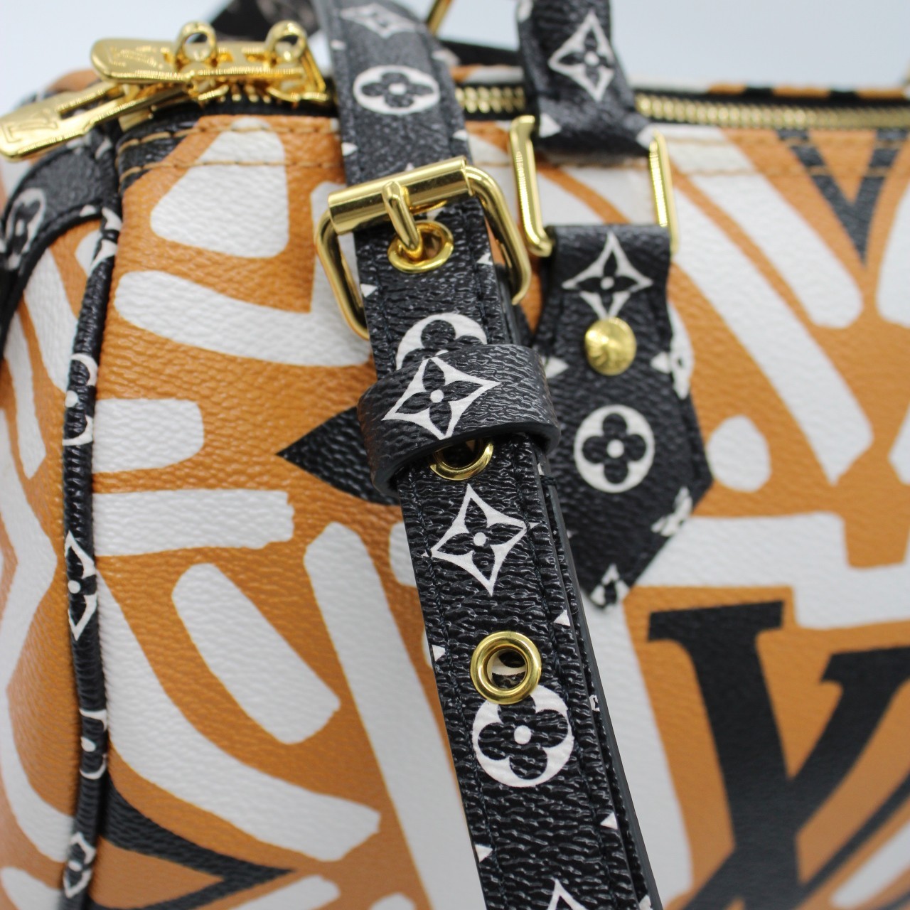 Louis Vuitton Speedy Crafty 25 Bandouliere thumb