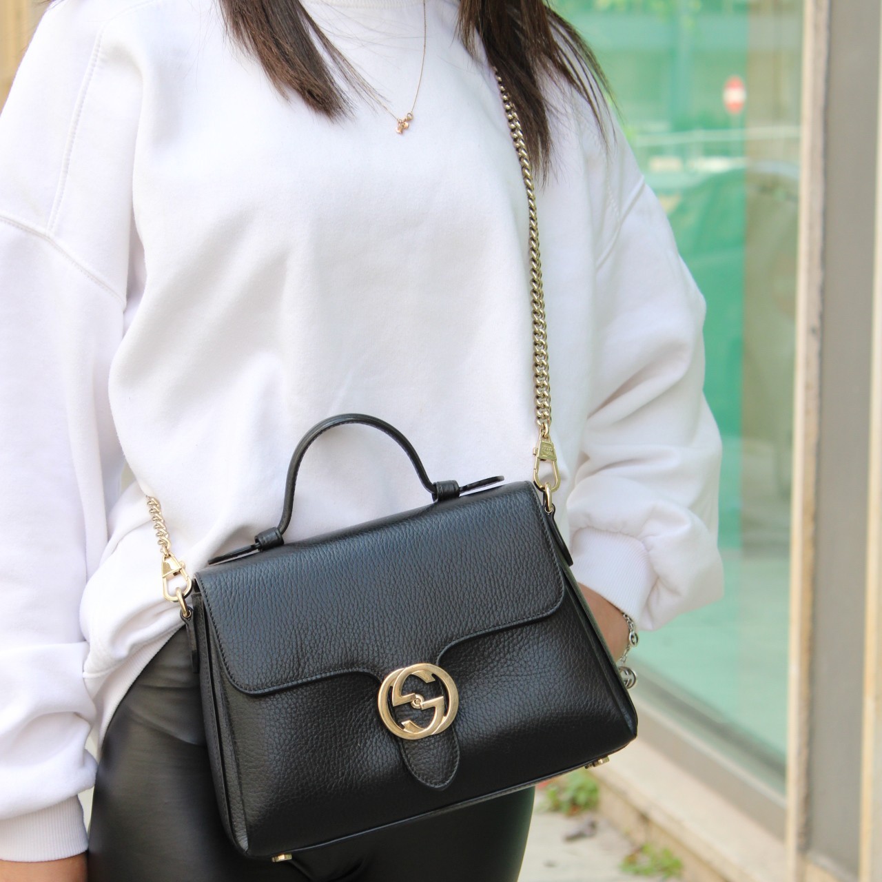 Borsa Gucci Interlocking in pelle nera thumb