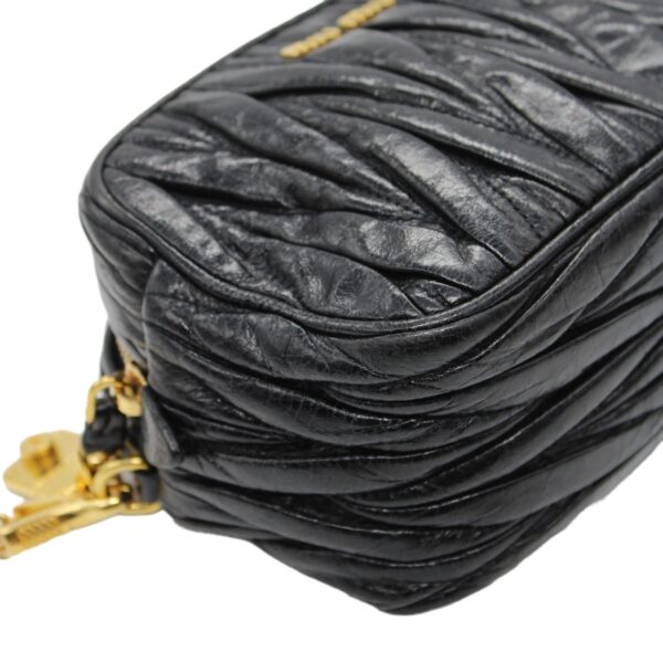 Tracolla Miu Miu in pelle nera