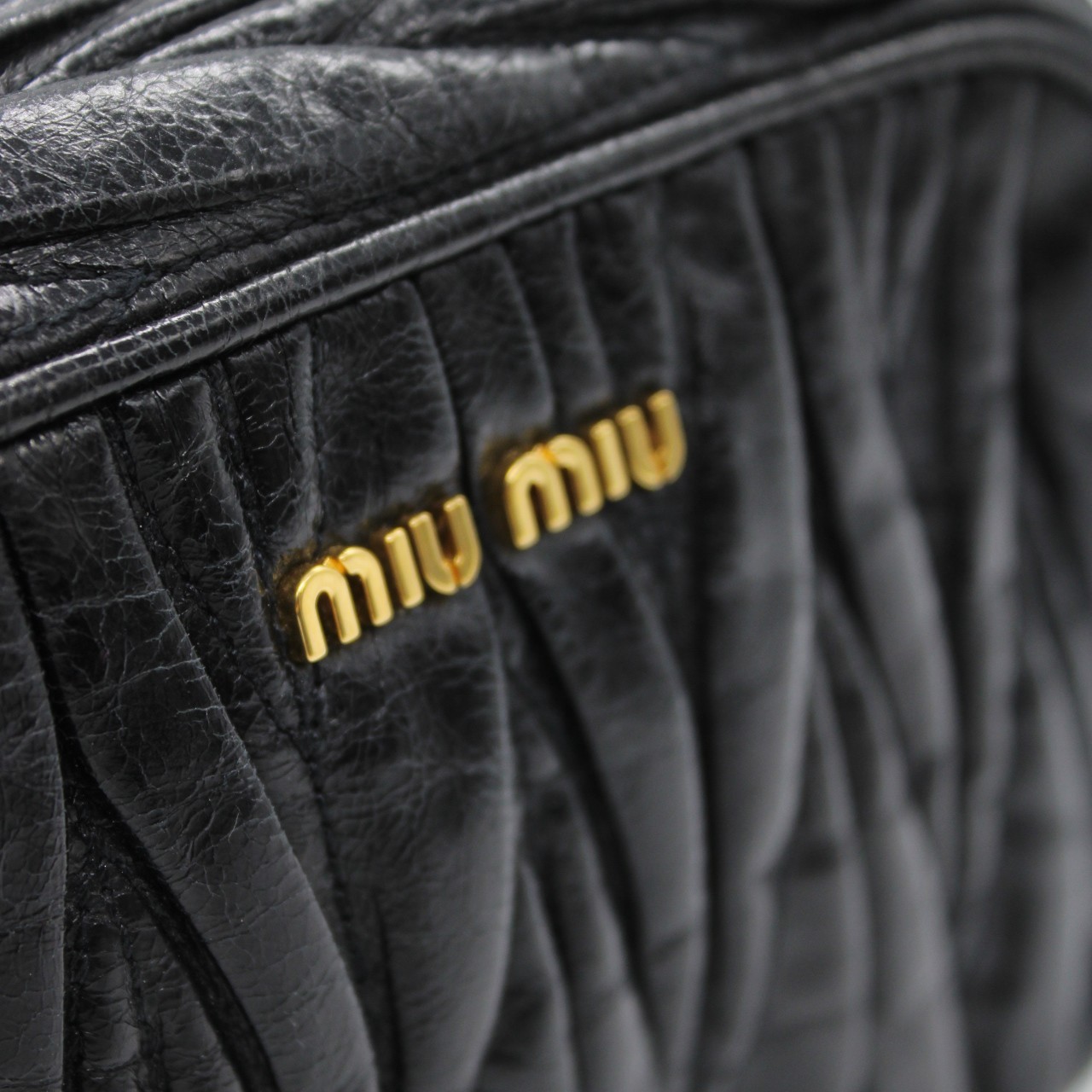 Tracolla Miu Miu in pelle nera thumb