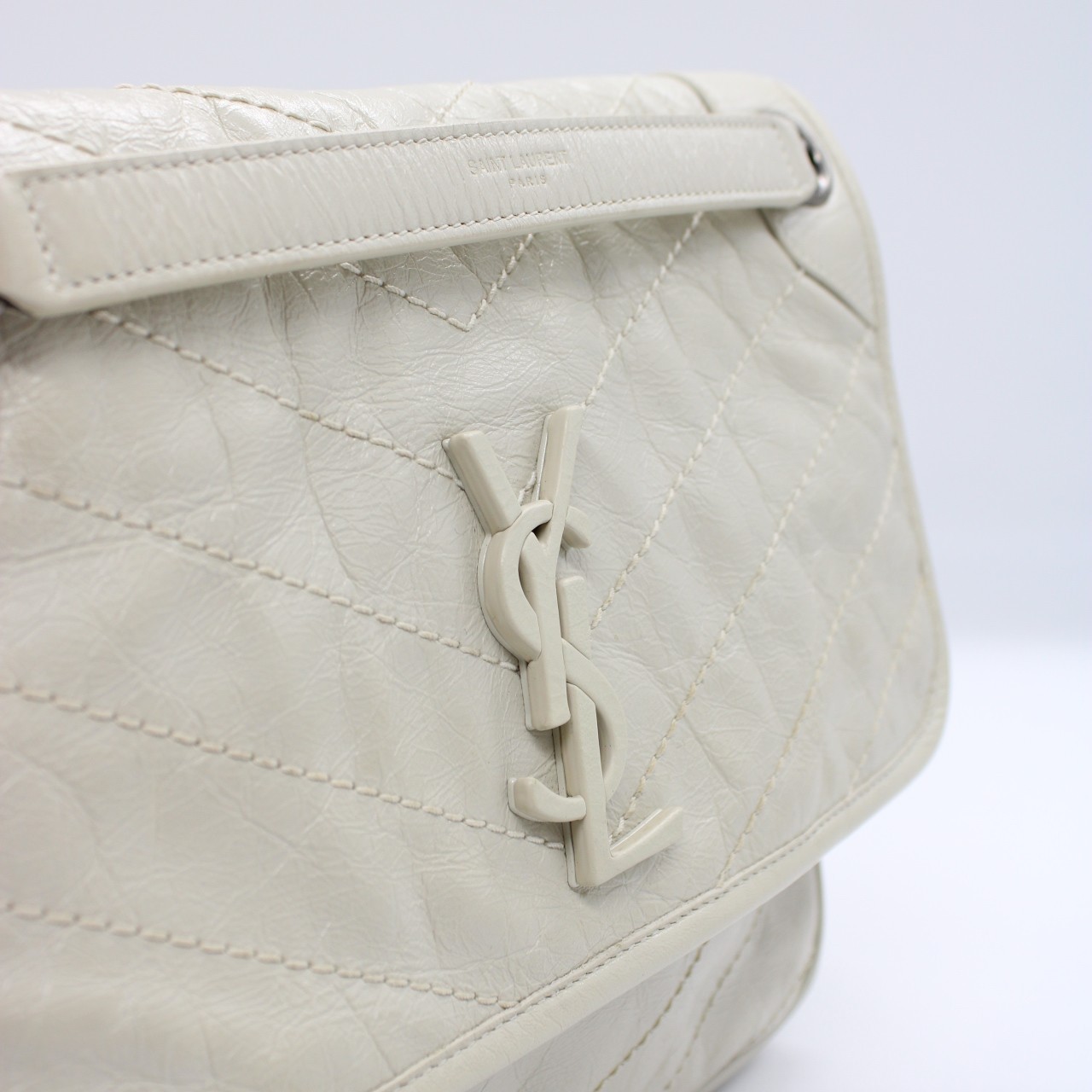Saint Laurent niki media in pelle vintage borsa a spalla thumb