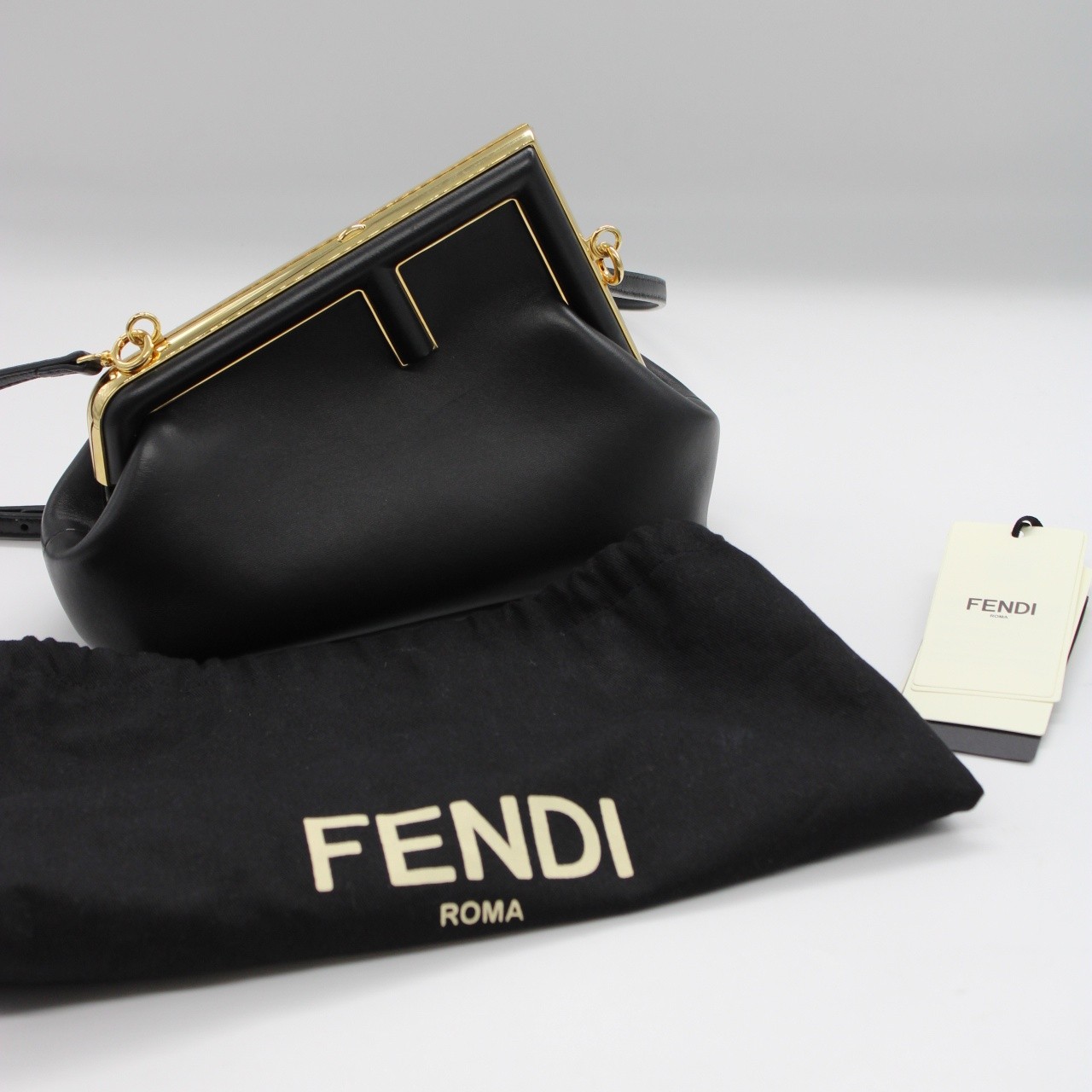 Borsa Fendi first small thumb
