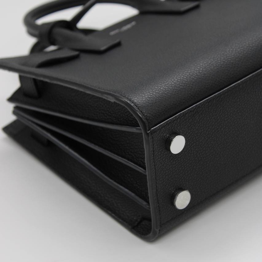 Borsa Saint Laurent Sac de jour Nano in pelle nera thumb