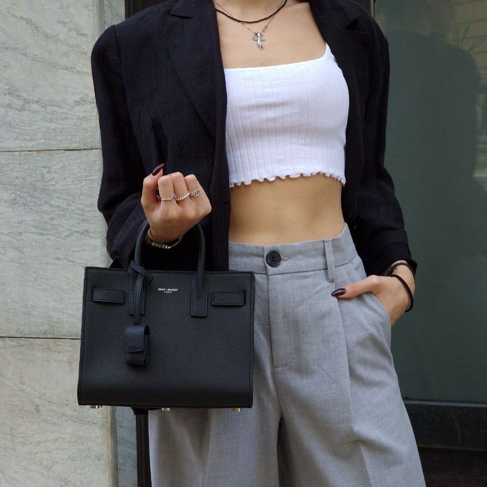 Borsa Saint Laurent Sac de jour Nano in pelle nera thumb