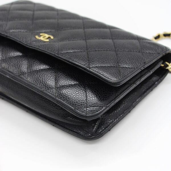 Chanel woc in pelle caviar