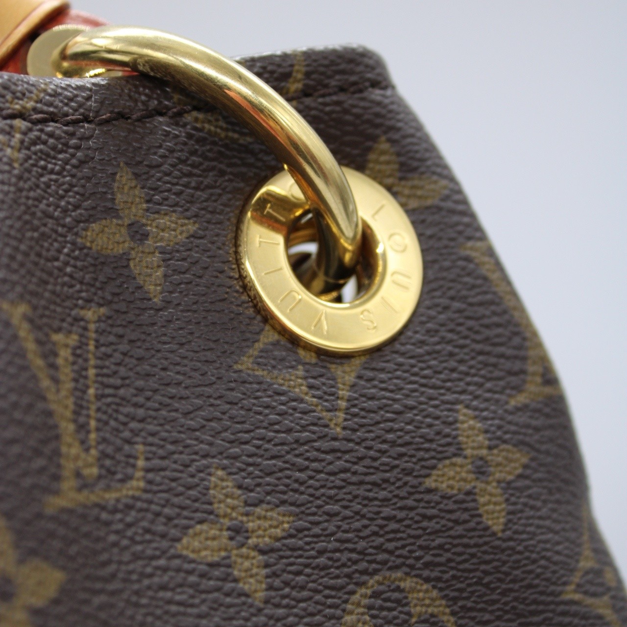 Borsa Louis Vuitton Artsy GM thumb