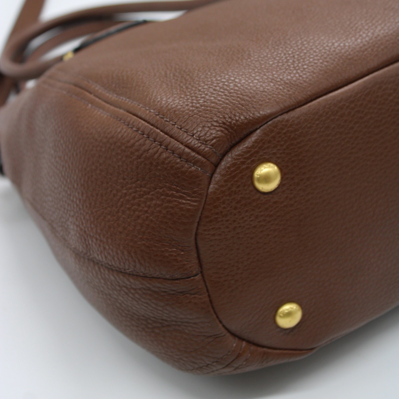 Borsa Prada in pelle martellata marrone thumb