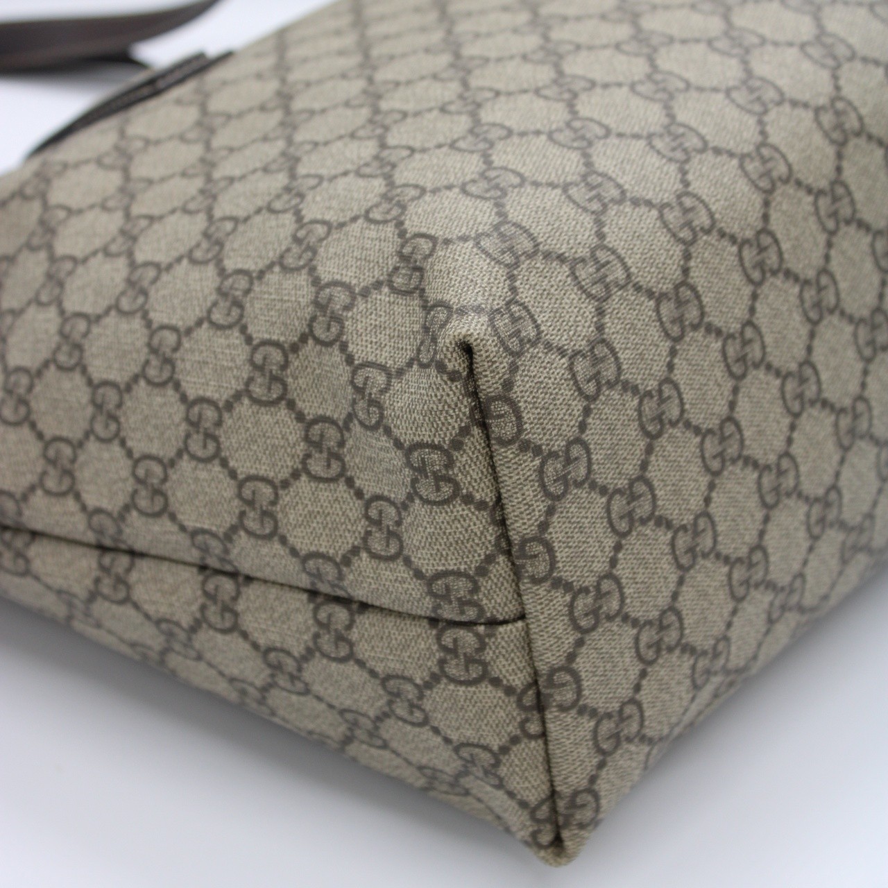 Shopper Gucci in tela plastificata ed inserti in pelle thumb
