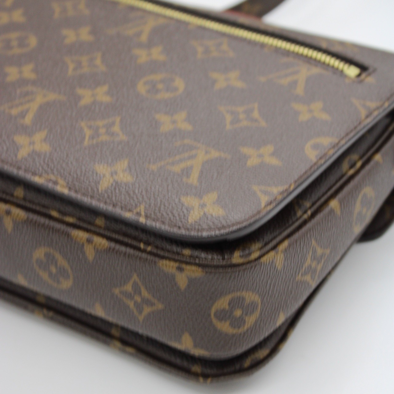 Borsa Louis Vuitton Metis thumb