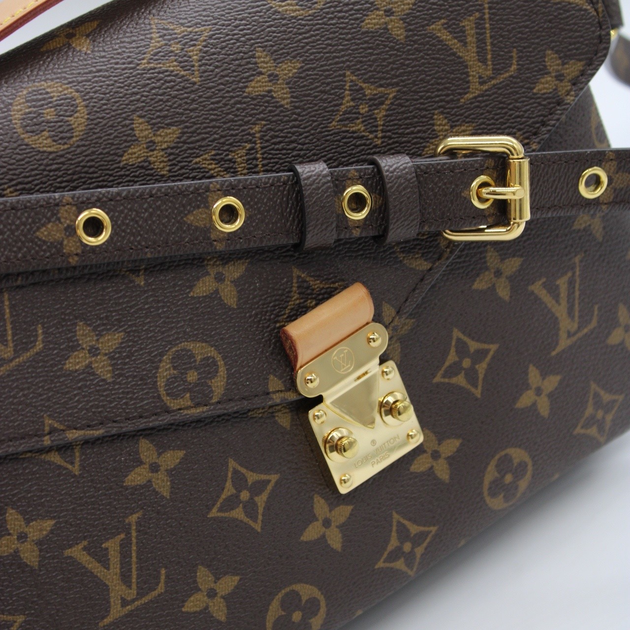 Borsa Louis Vuitton Metis thumb