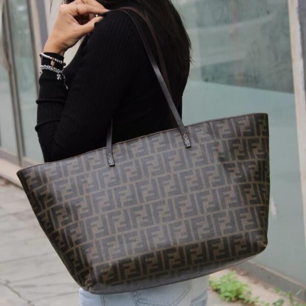 Shopper Fendi roll Bag