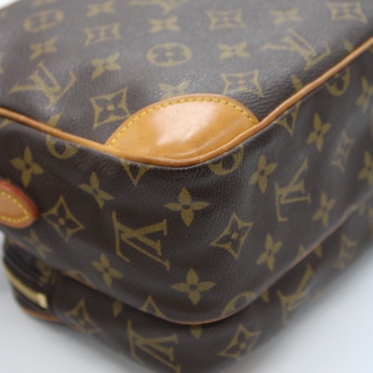 Borsa Louis Vuitton Nile thumb