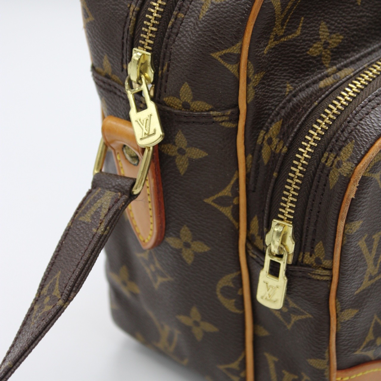 Borsa Louis Vuitton Nile thumb