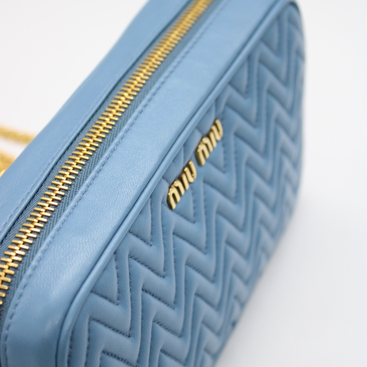 Tracolla Miu Miu in pelle nappa thumb