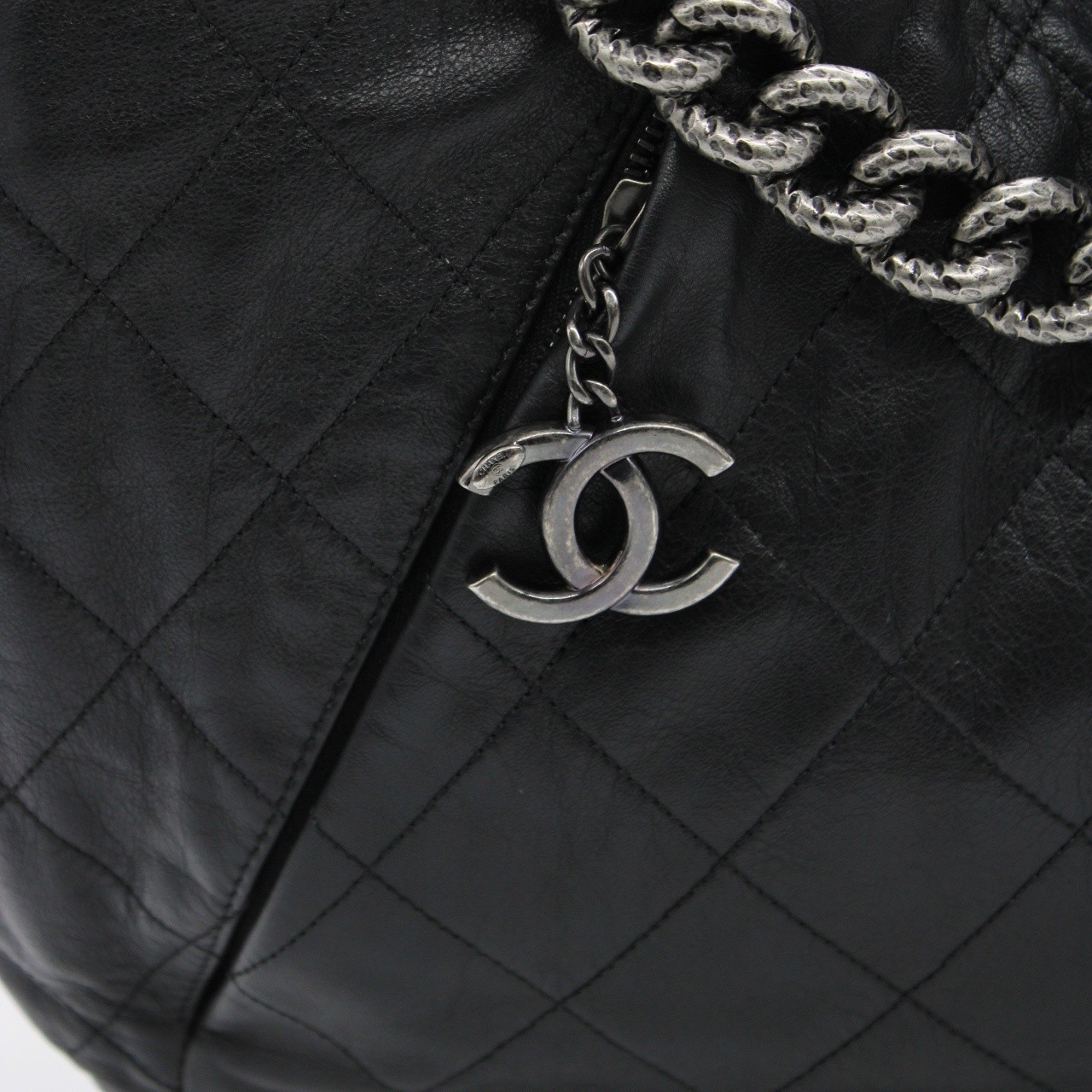 Borsa Chanel coco pleats Hobo thumb