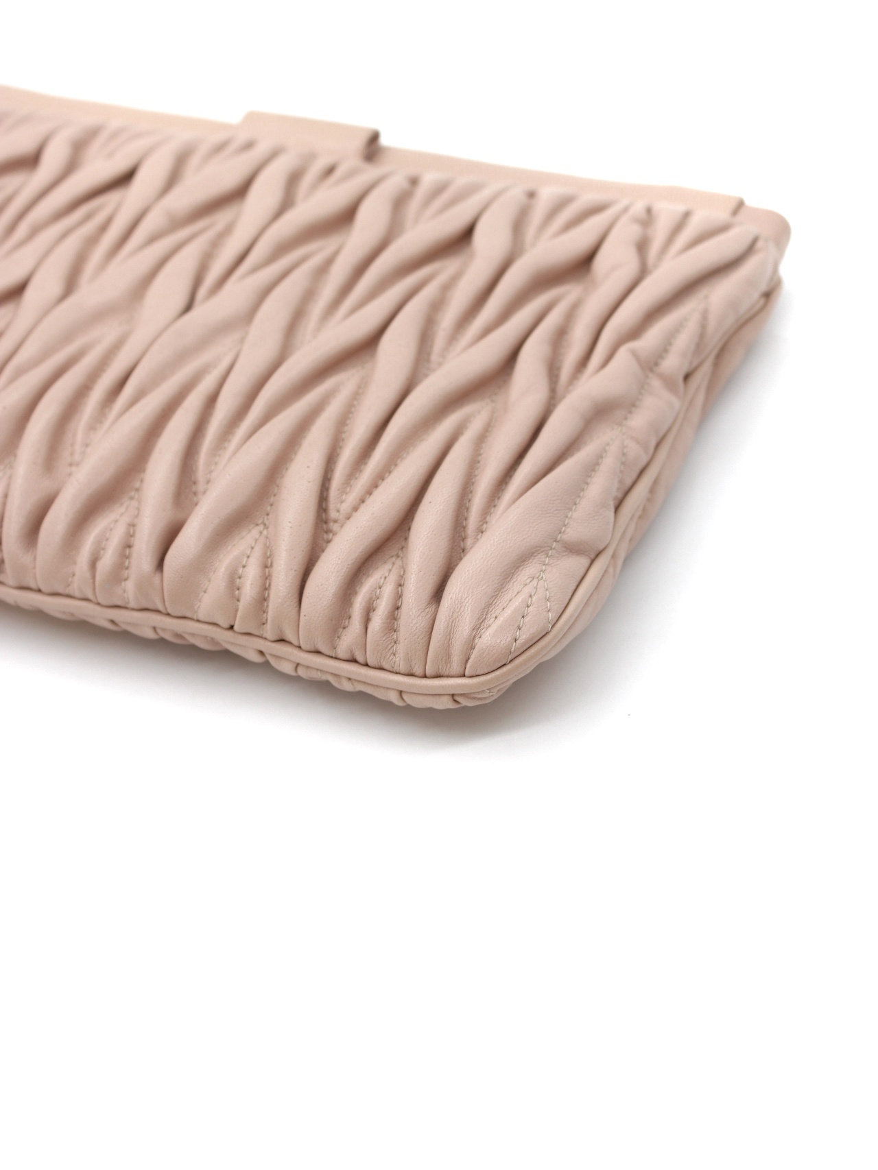Pochette Miu Miu in pelle Matelassé thumb