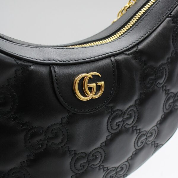 Borsa Gucci a spalla in pelle Matelassè con GG misura piccola
