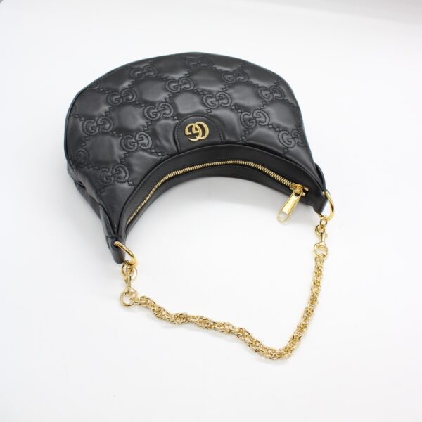 Borsa Gucci a spalla in pelle Matelassè con GG misura piccola