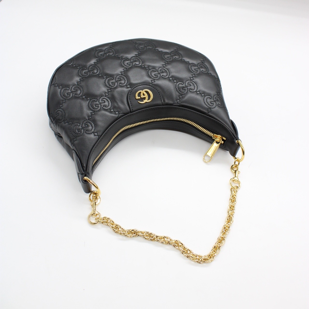 Borsa Gucci a spalla in pelle Matelassè con GG misura piccola thumb