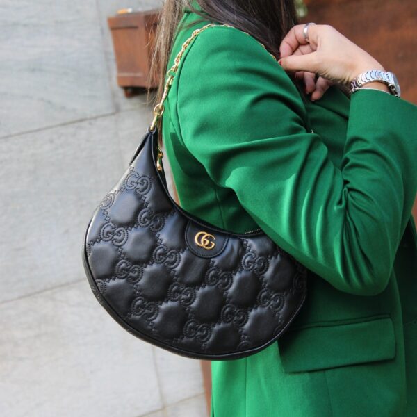 Borsa Gucci a spalla in pelle Matelassè con GG misura piccola