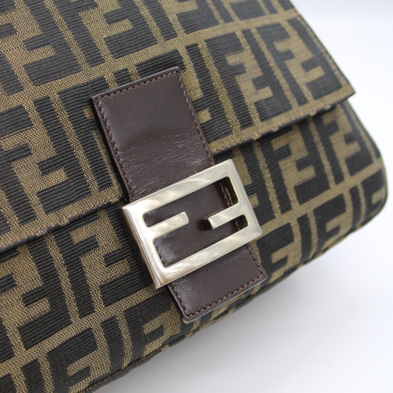 Borsa Fendi mama baguette thumb