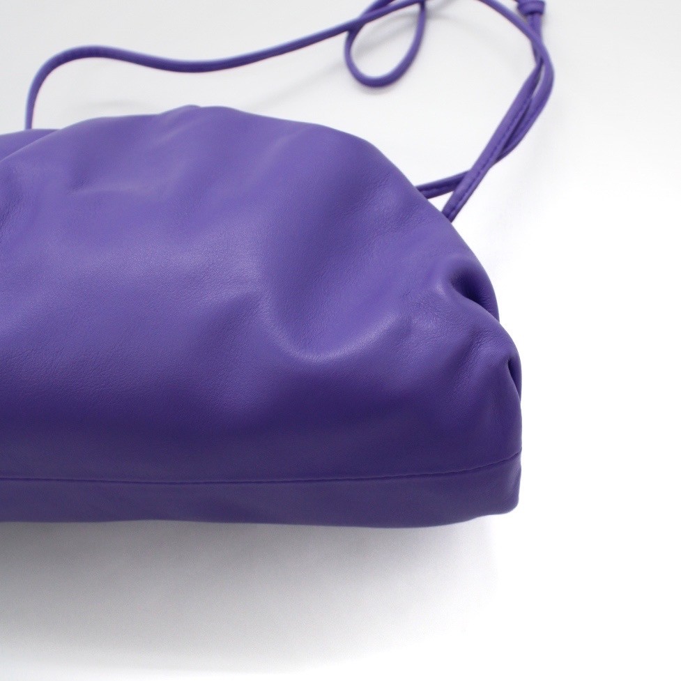 Borsa Mini Pouch Bottega Veneta In Pelle Viola thumb
