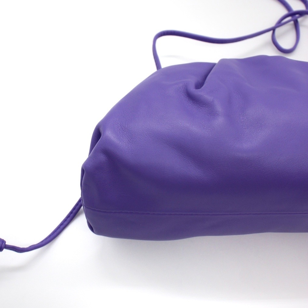 Borsa Mini Pouch Bottega Veneta In Pelle Viola thumb