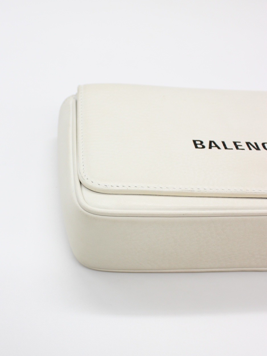 Tracolla Balenciaga Everyday In Pelle thumb