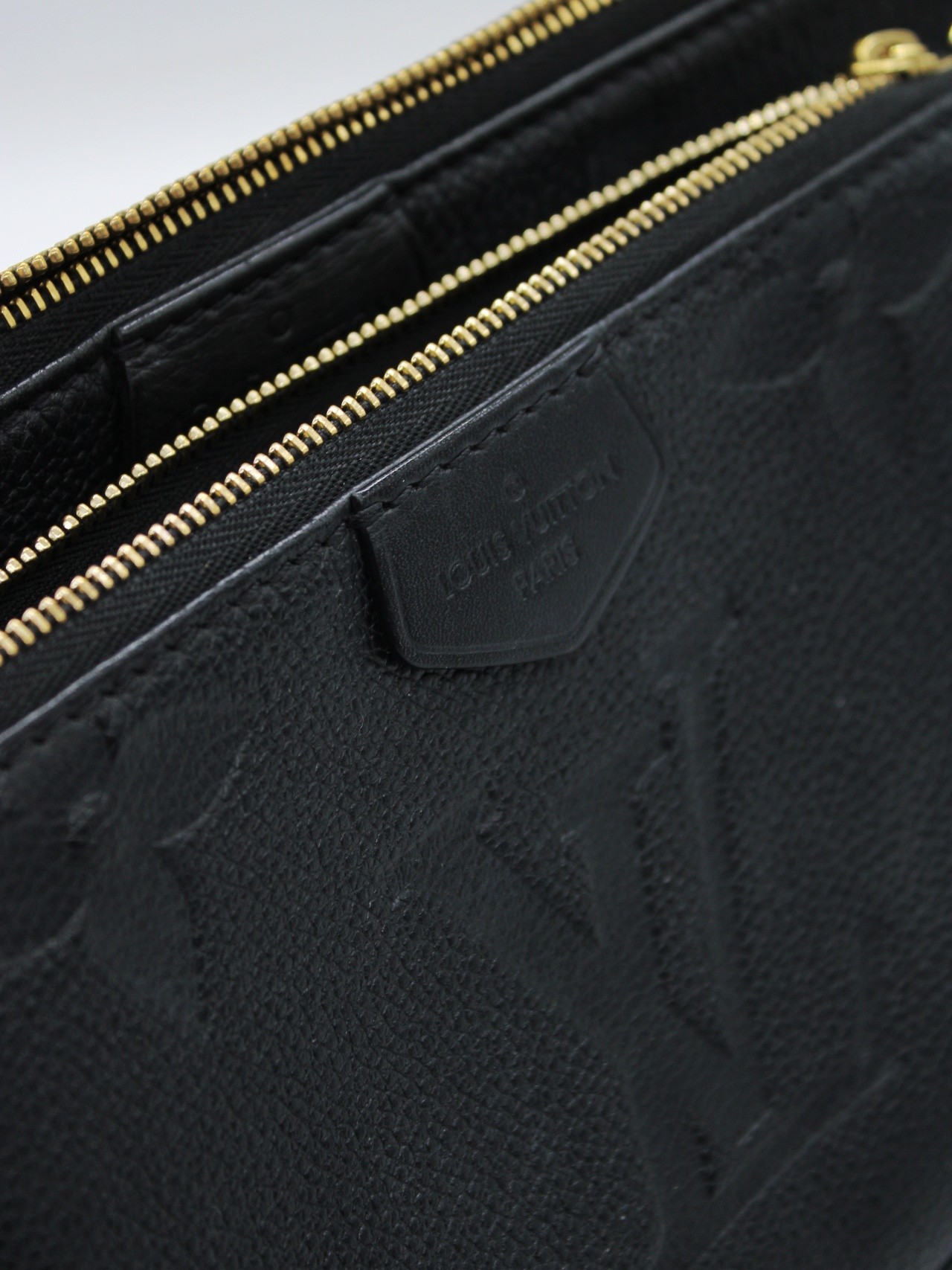Multi pochette Louis vuitton accessoires in pelle monogram Empreinte thumb