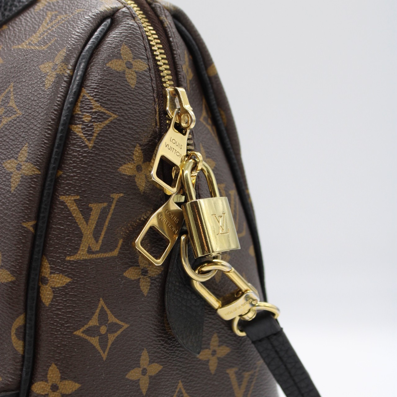 Borsa Louis Vuitton Retiro thumb