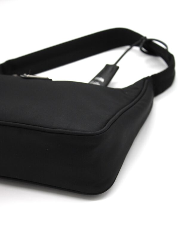 Pochette Prada Re-Edition 2000 in tela vela
