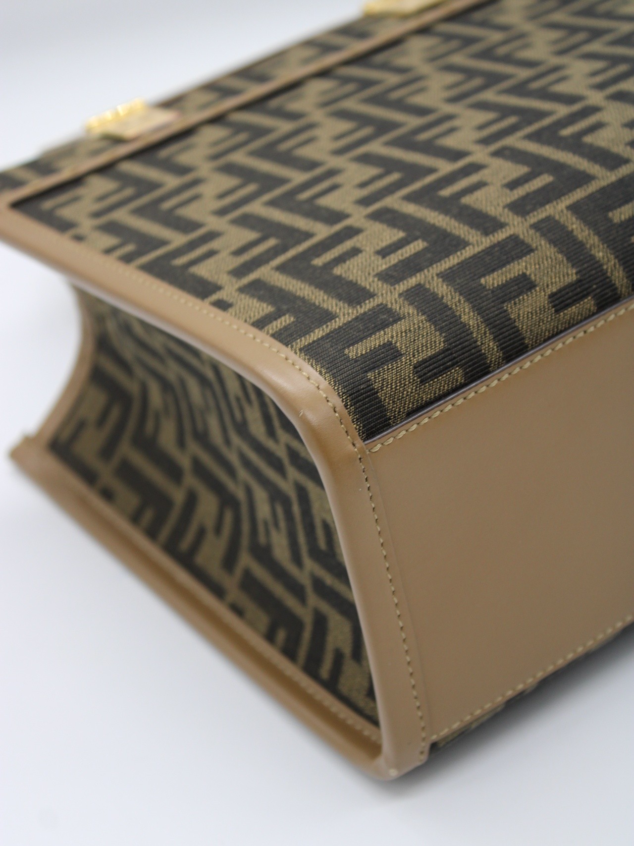 Borsa Fendi sunshine small thumb