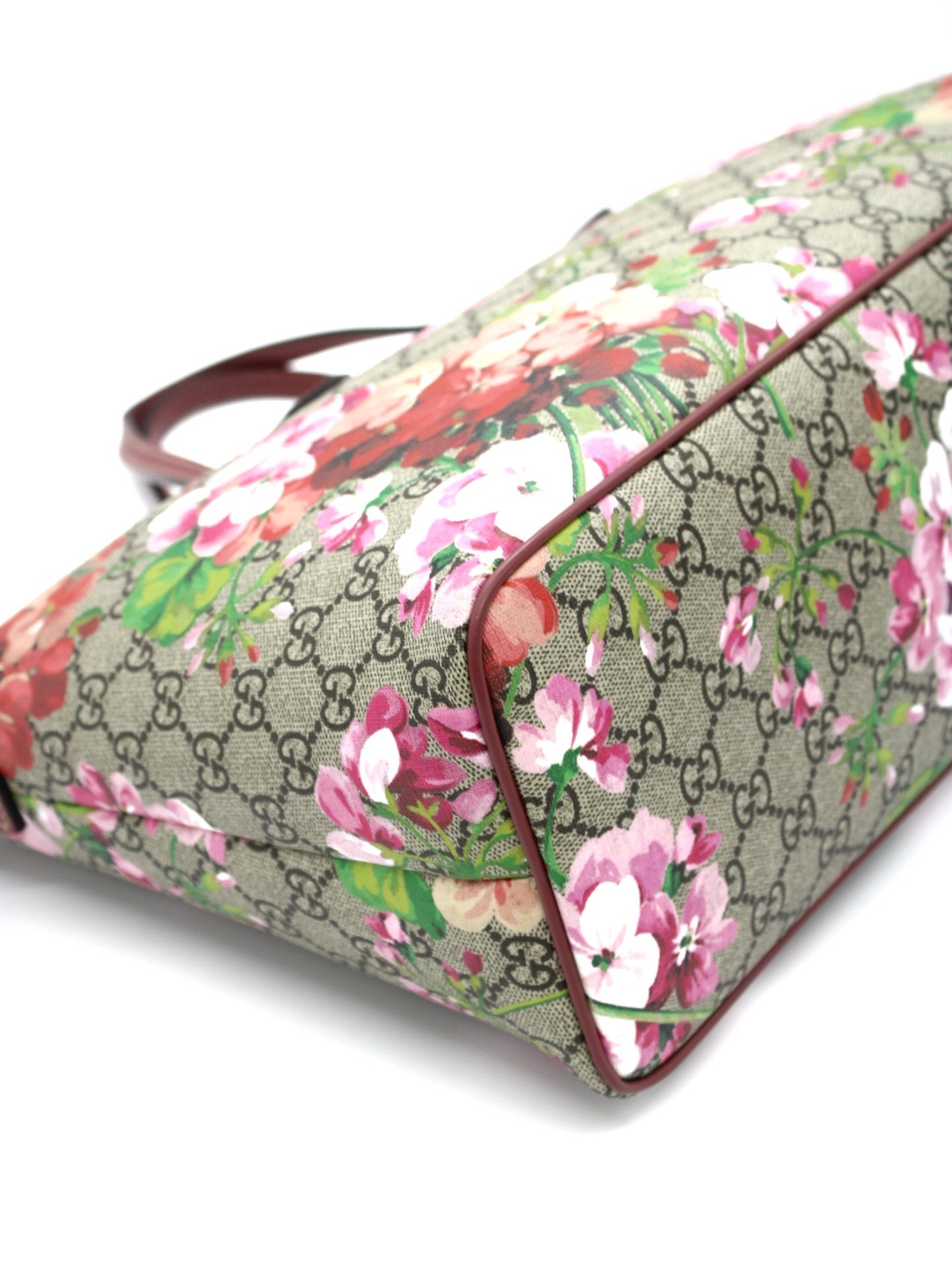 Gucci GG supreme blooms borsa a spalla thumb