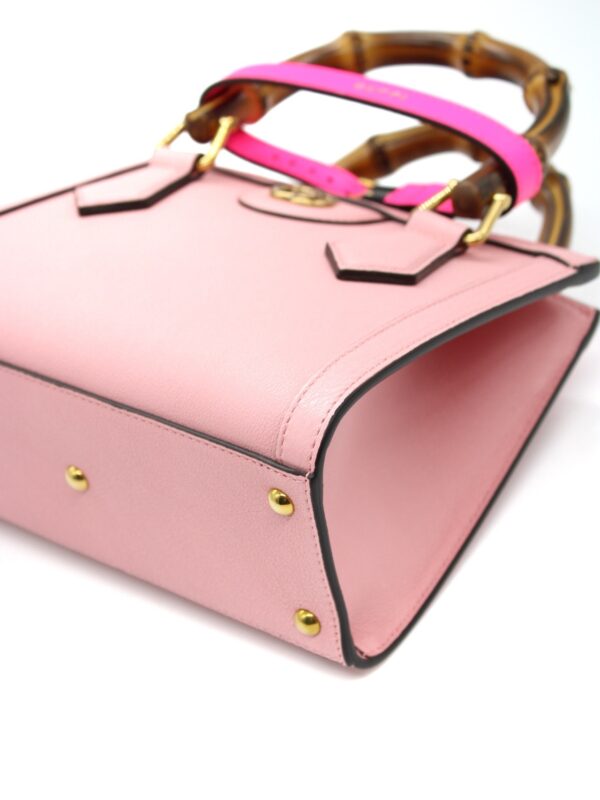 Gucci Diana mini borsa con tracolla