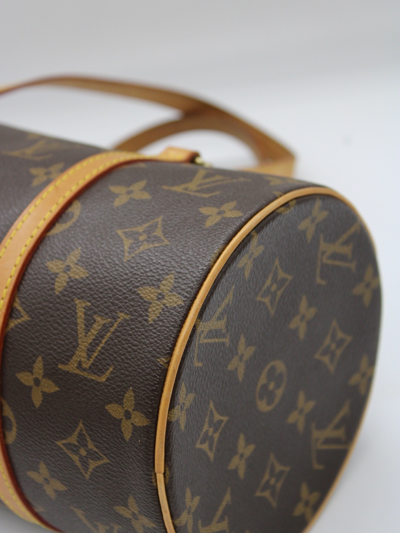 Borsa Louis Vuitton Papillon 30 con mini papillon thumb