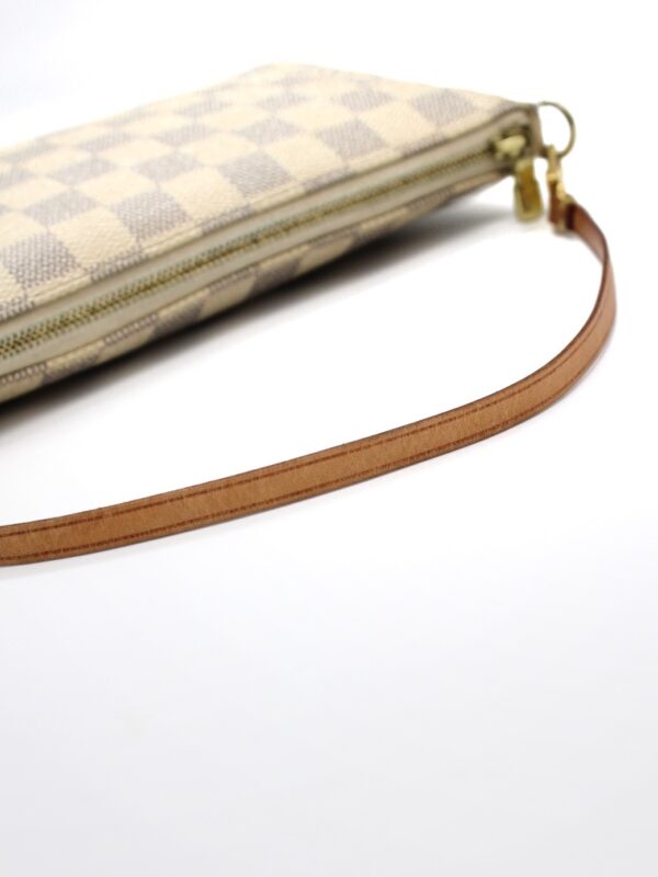 Pochette Louis Vuitton Accessoires NM in damier azur