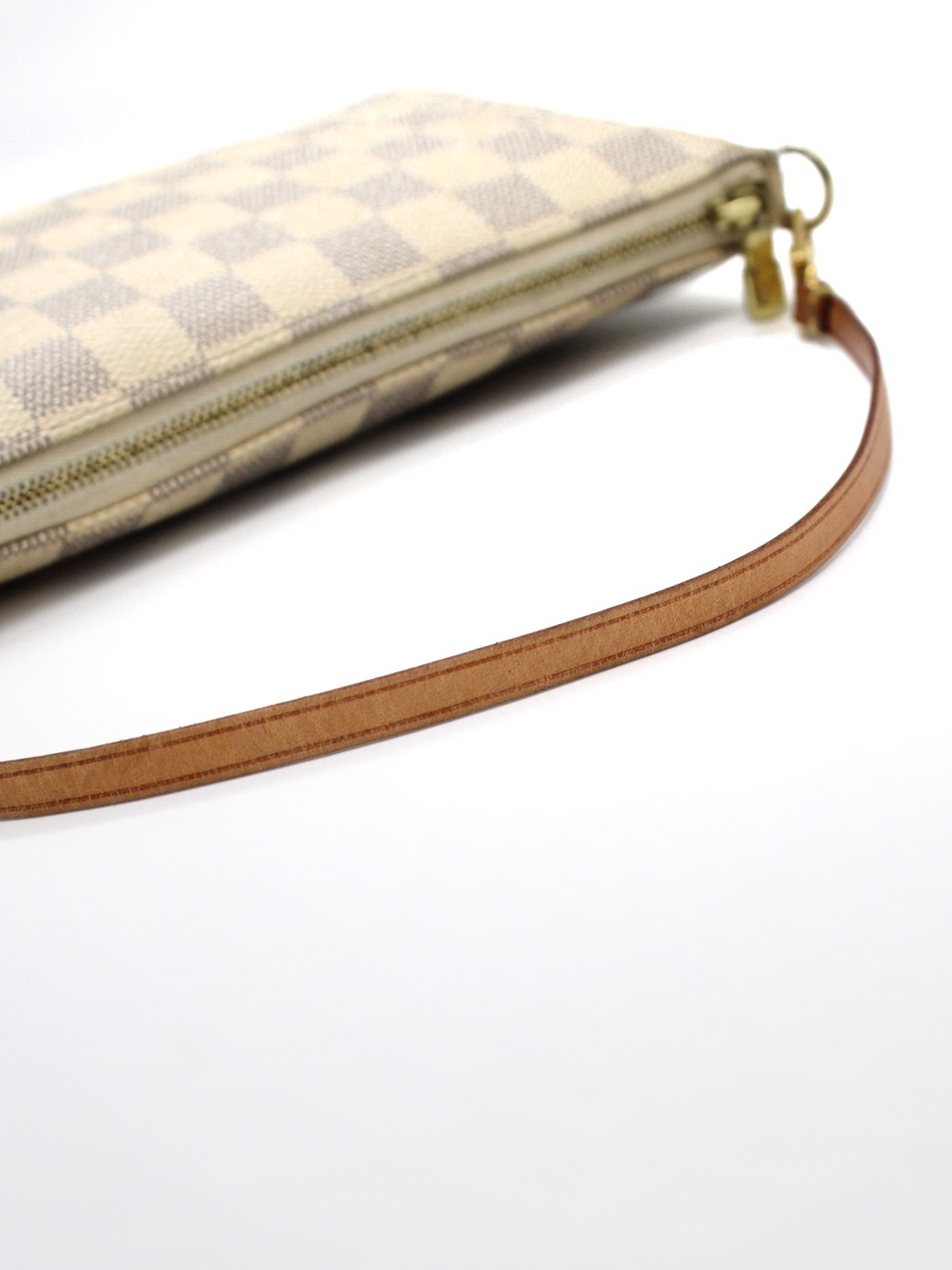 Pochette Louis Vuitton Accessoires NM in damier azur thumb